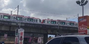 Suspenden servicio de la Línea 1 del Metro de Santo Domingo tras colisión de dos trenes en Villa Mella
