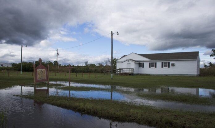Ophelia amenaza con inundaciones y fuertes lluvias en zonas de EU