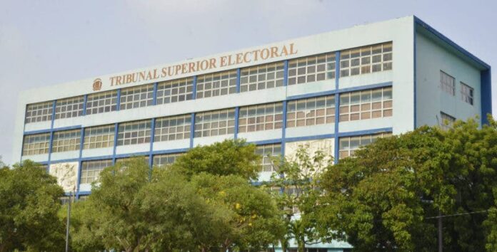 TSE aplaza audiencia sobre demanda en nulidad de precandidaturas a diputadas