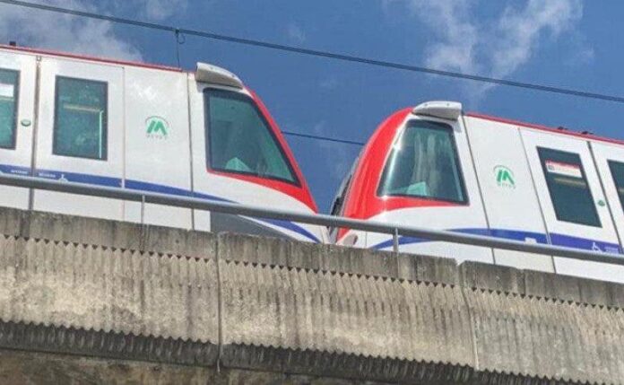 Video: Chocan dos vagones del Metro de Santo Domingo en Villa Mella