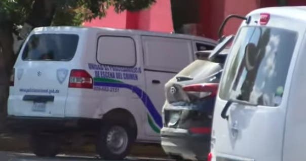Matan a dos vigilantes durante asalto a supermercado en Villa Mella