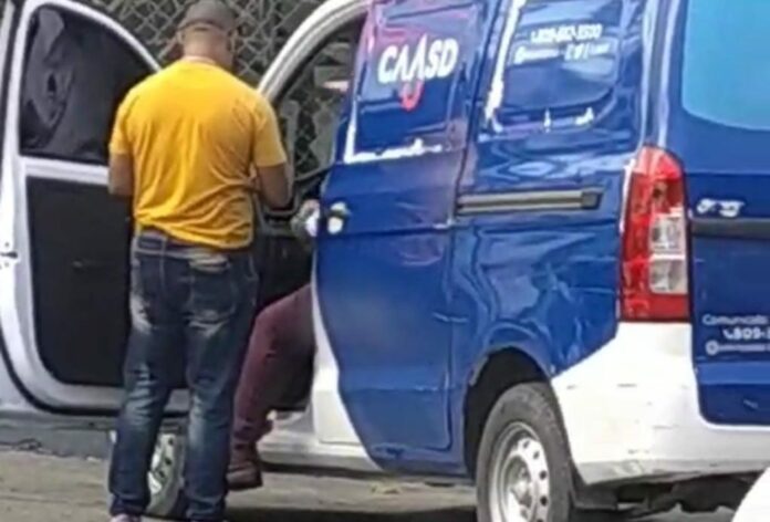 CAASD cancela empleado que uso vehículo de la institución durante primarias del PRM