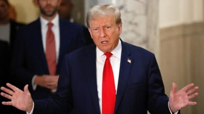 ¿Por qué Trump no está en lista Forbes de los más ricos en 2023?