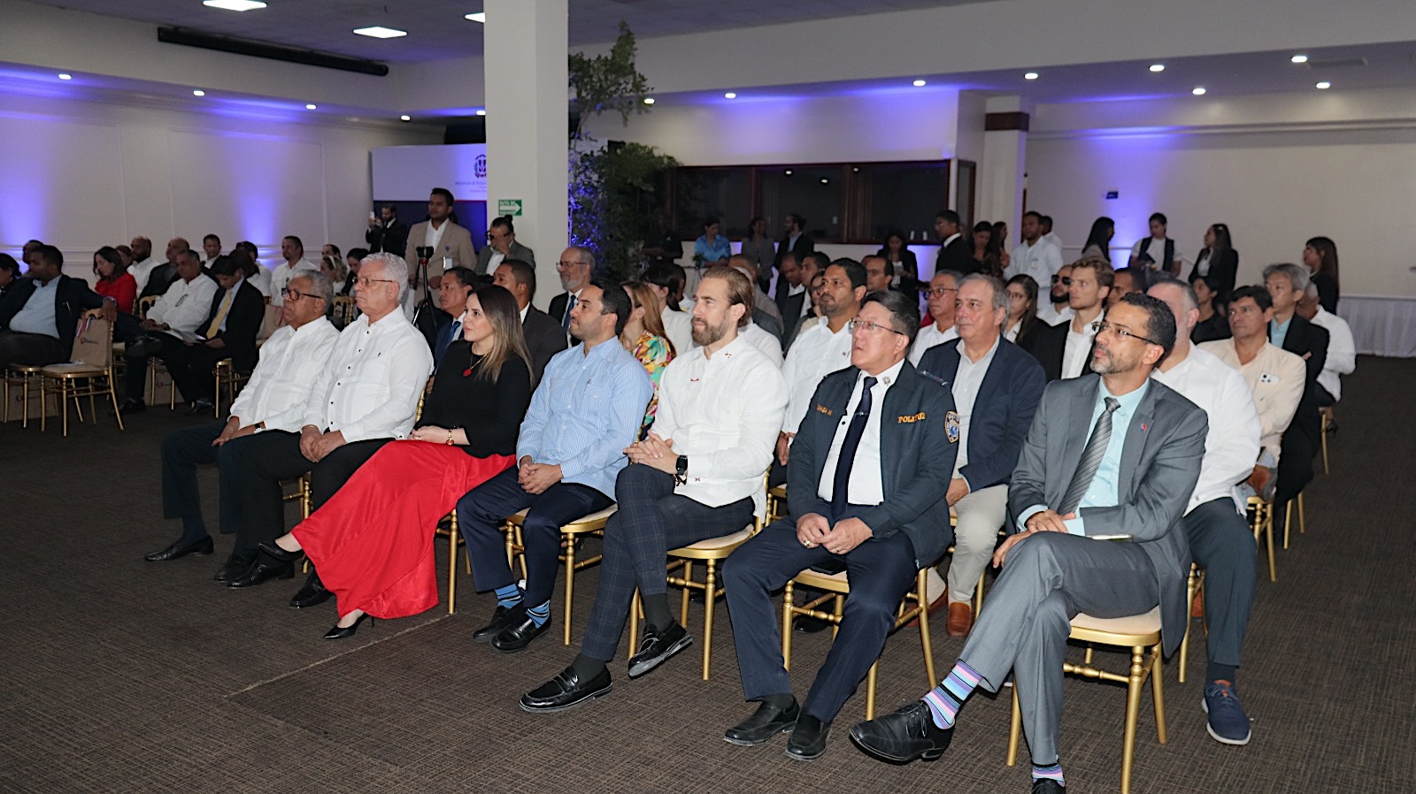 1696562472 35 Empresarios de RD y Surinam exploraron nuevas oportunidades de colaboracion