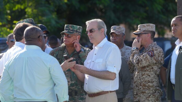 Abinader dice canal La Vigía permite flexibilizar reapertura frontera dominico-haitiana