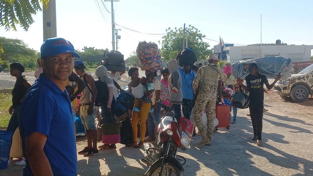 1697503697 137 Intercambio comercial en Pedernales es nulo