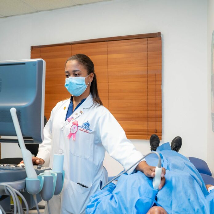 Plan Social ofrece charlas y exámenes gratis de sonomamografías