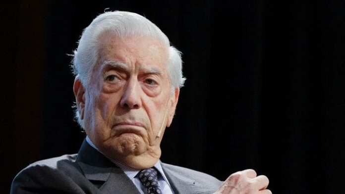 Mario Vargas Llosa anuncia su retiro como escritor