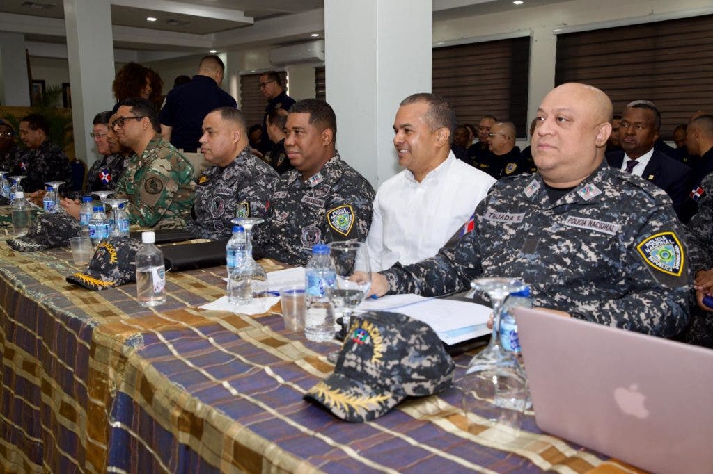 1698086056 66 Luis Abinader encabeza reunion de seguimiento al Plan de Seguridad