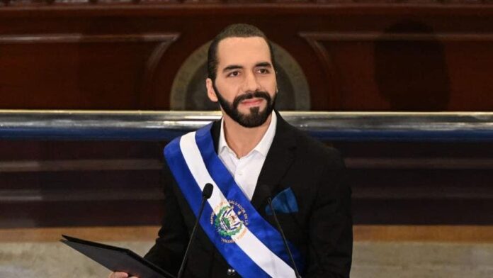  Bukele presenta solicitud para competir por la Presidencia de El Salvador en elecciones 2024    