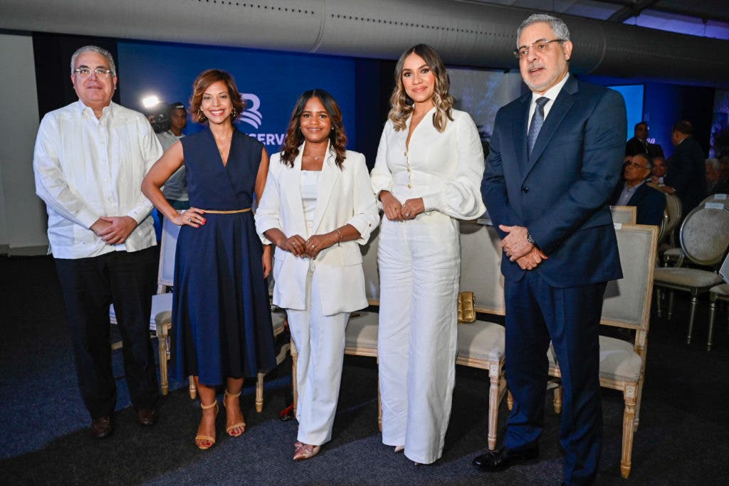 1698447549 301 Banreservas presenta libro y programa Reservas del periodismo dominicano