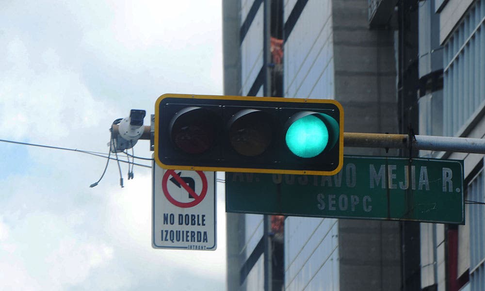 1698784338 553 7 irregularidades del contrato entre INTRANT y empresa sobre semaforos