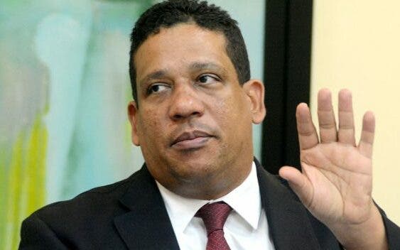 7 irregularidades del contrato entre INTRANT y empresa sobre semaforos