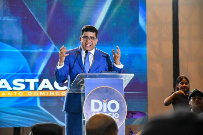 Aire triunfalista en Dio Astacio, quien se perfila como virtual candidato del PRM en alcaldía SDE