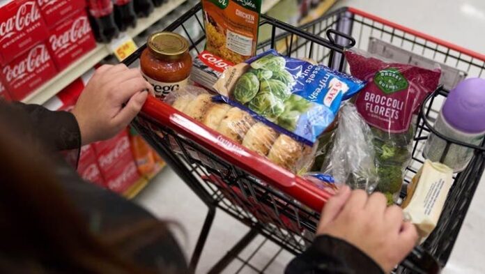 Aumentan cupones de alimentos en USA; dominicanos se beneficiarán