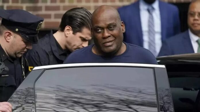 Cadenas perpetuas para autor del tiroteo dejó 10 heridos en el metro de Nueva York en el 2022