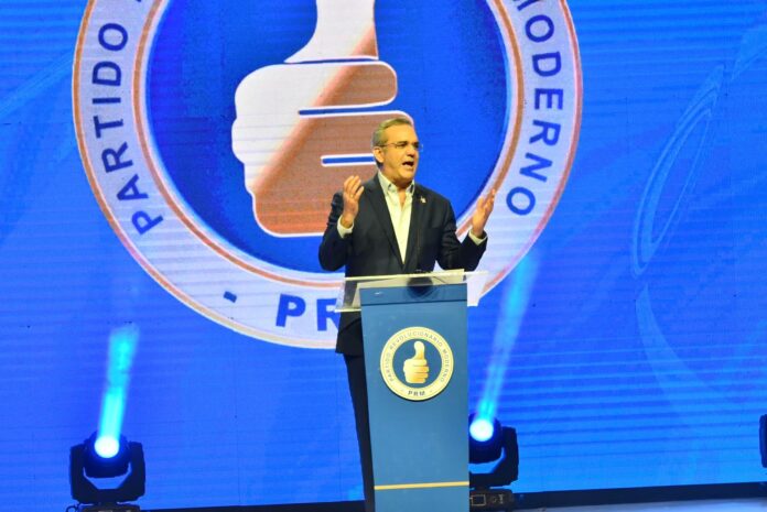 EN VIVO: Abinader habla luego de ganar arrolladoramente primarias internas del PRM