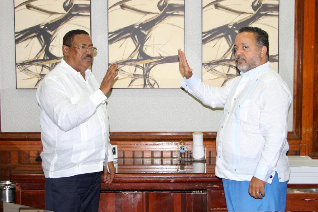 El hospital Rodolfo de la Cruz Lora tiene nuevo director