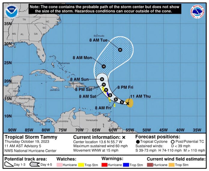 El huracán Tammy se aleja del Caribe y se dirige hacia el norte sin nuevas amenazas en tierra