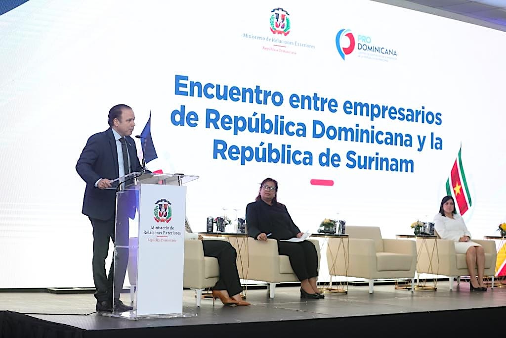 Empresarios de RD y Surinam exploraron nuevas oportunidades de colaboracion