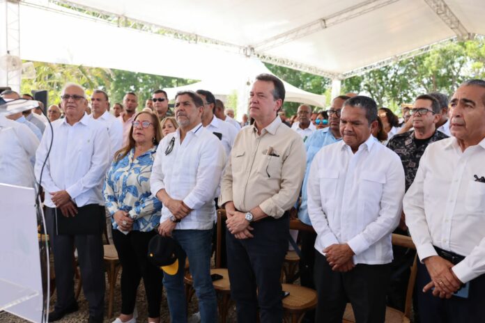 INTABACO lanza la Zafra Tabacalera 2023-2024, programan sembrar 130 mil