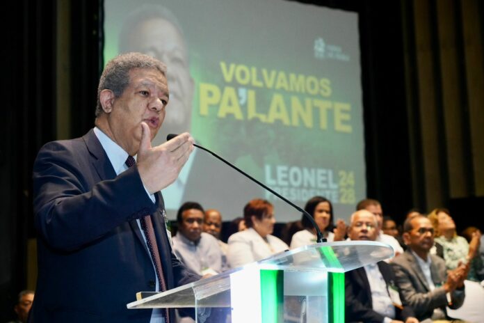 Leonel Fernández: ”En la FP todos serán parte de las próximas victorias”