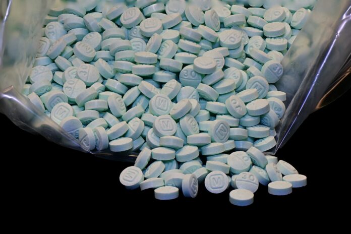 México y China cooperan para combatir tráfico de precursores de fentanilo