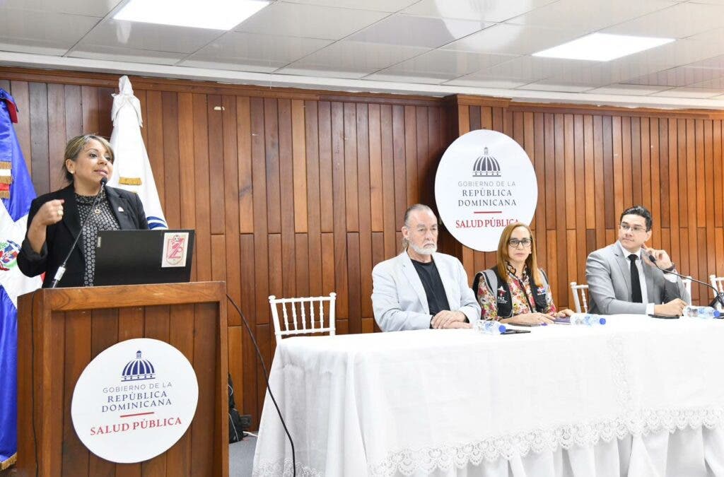 1698880942 13 Dengue en RD Suman 16 las muertes oficiales y mas