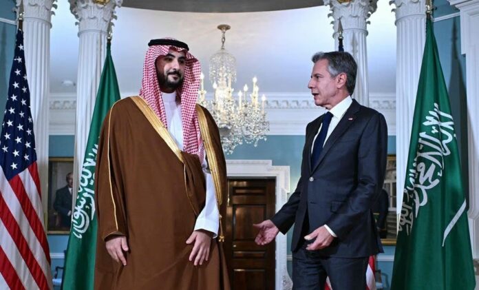 EE.UU. y Arabia Saudí señalan su apoyo a una paz sostenible entre israelíes y palestinos      