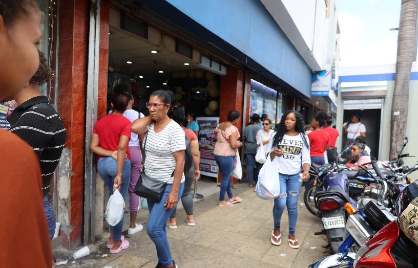 1700913853 1 Ofertas de Viernes Negro seguiran hoy y manana