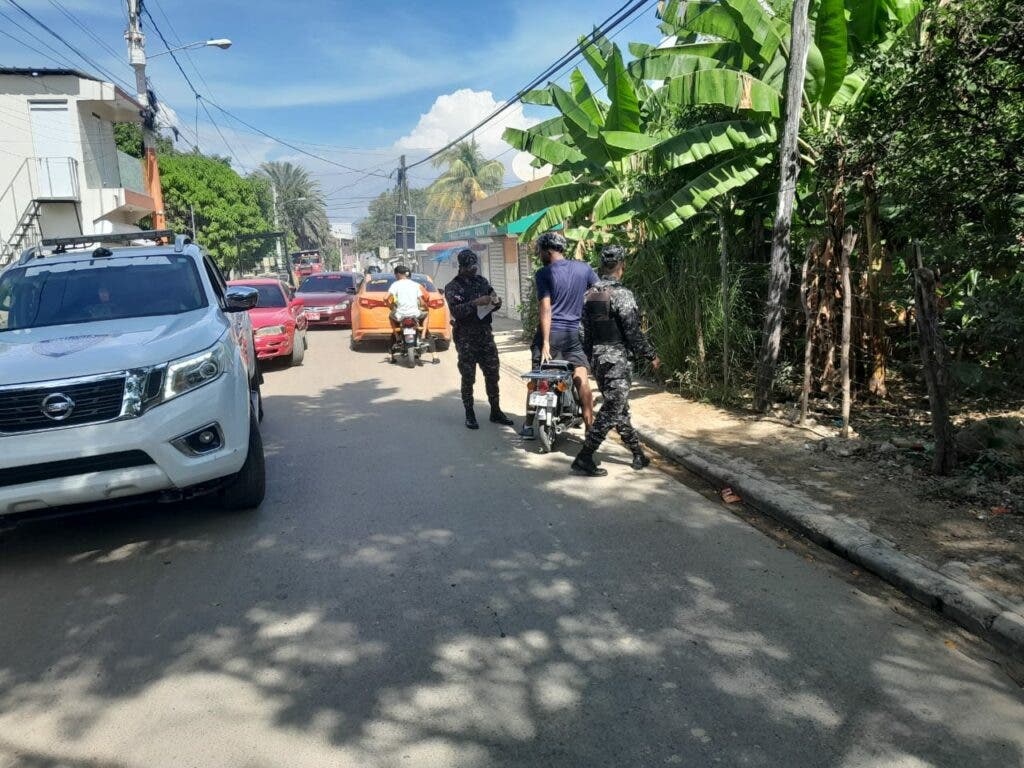 1701190568 619 FOTOS Lo que esta haciendo la Policia contra la delincuencia