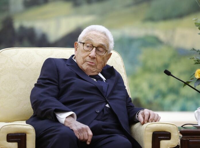 Henry Kissinger, uno de los prescriptores de la reforma del COI tras el escándalo de 2002
