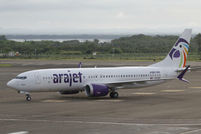 Aerolínea de bajo costo Arajet supera el medio millón de viajeros en un año de operaciones