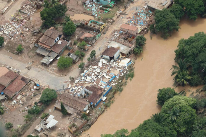 Al menos tres muertos por fuertes lluvias en Brasil