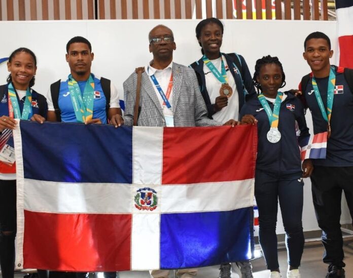 Correa: “El atletismo puso en alto a RD”