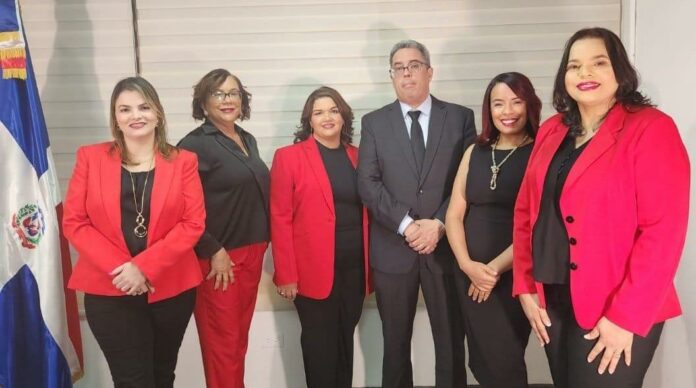 Delegación dominicana de patólogos representa al país en congreso de Argentina