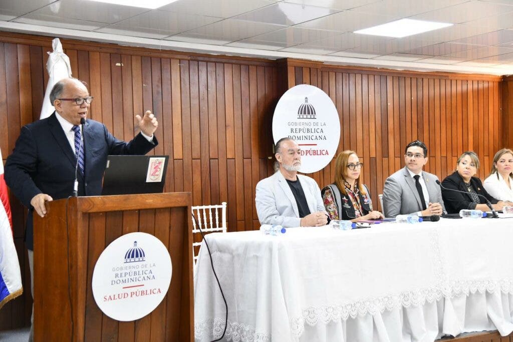 Dengue en RD Suman 16 las muertes oficiales y mas