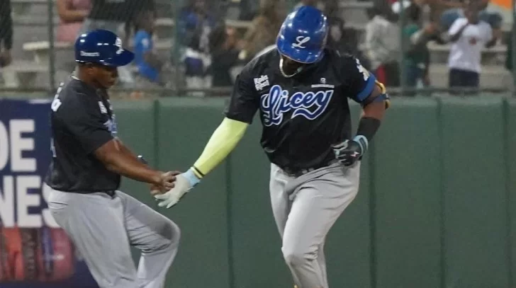 Mel Rojas Jr empata con Franmil Reyes en el liderato de jonrones
