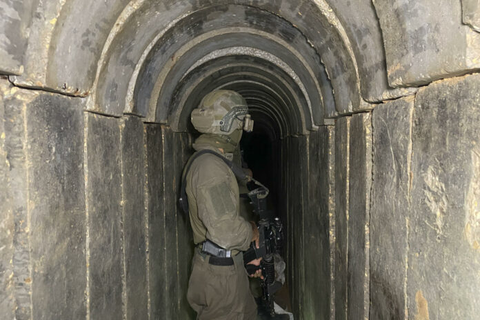 Los túneles de Hamás, bajo un hospital de una Gaza arrasada y reducida a escombros