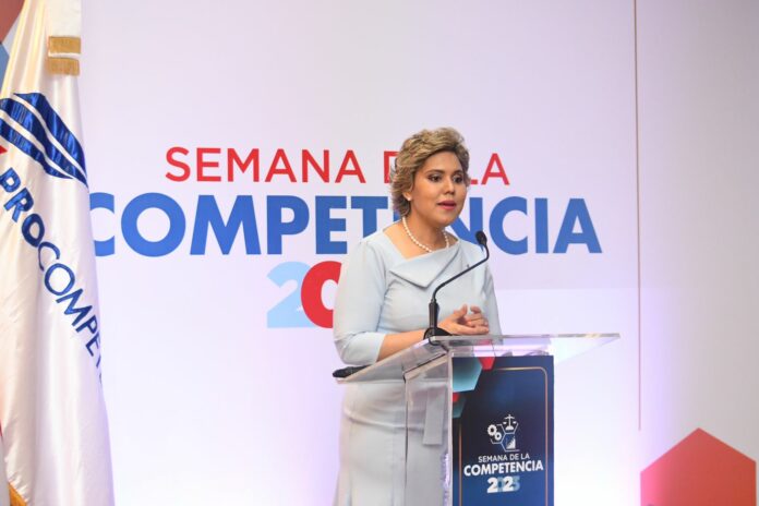 María Elena Vásquez aboga por la libre competencia como cultura en RD