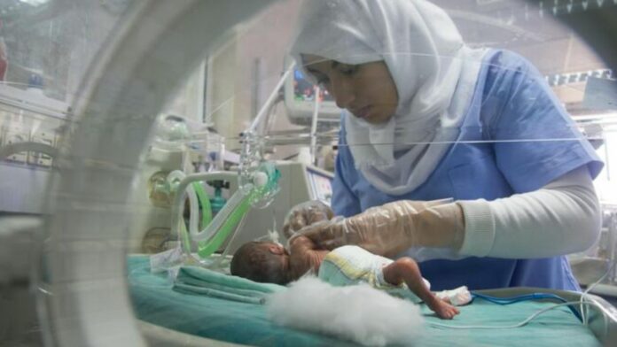 Mueren dos bebés y un paciente por falta de electricidad en el hospital de Gaza