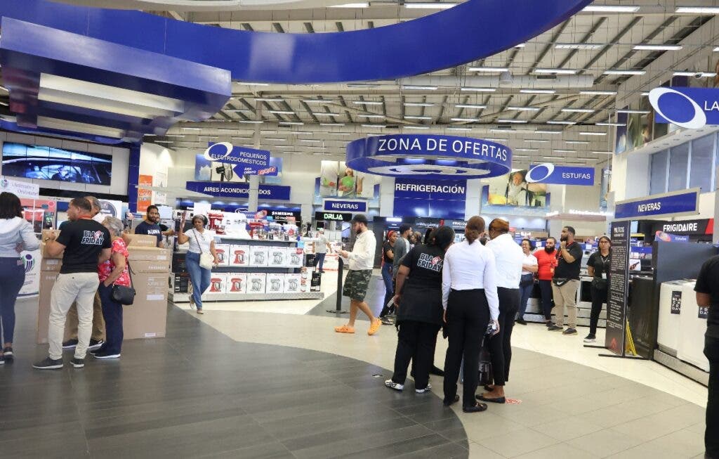 Ofertas de Viernes Negro seguiran hoy y manana