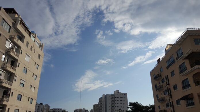 Onamet: Lluvias débiles y pasajeras; ambiente soleado en la tarde