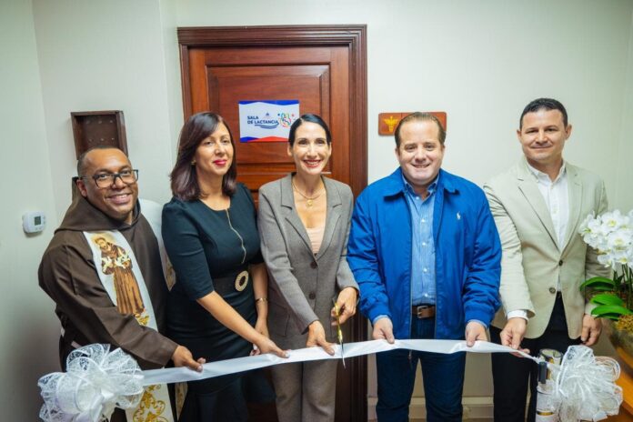 Palacio inaugura sala de lactancia