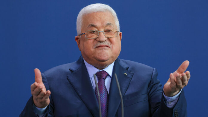 Reportan un ataque contra el convoy de presidente palestino