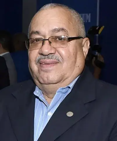 Salio a buscar unos amigos al aeropuerto y todos murieron.webp