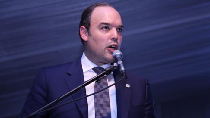 Senador hace llamado a Abinader por aumento de muertes brote diarreico