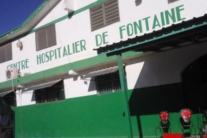 Una banda armada irrumpe en hospital de Haití y toma como rehenes a cientos de mujeres y niños