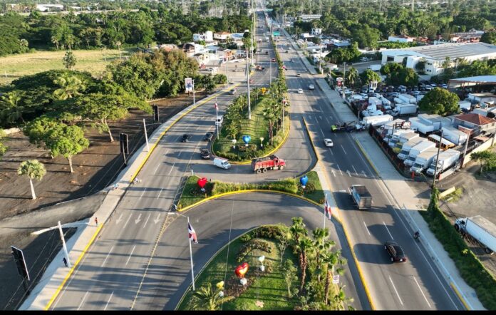 Abinader inaugura nueva entrada de Santiago
