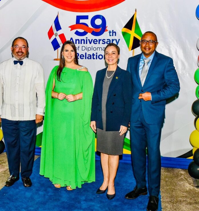 Hitos y éxitos: Embajada de RD celebra gran gala por 59 años de relaciones diplomáticas con Jamaica